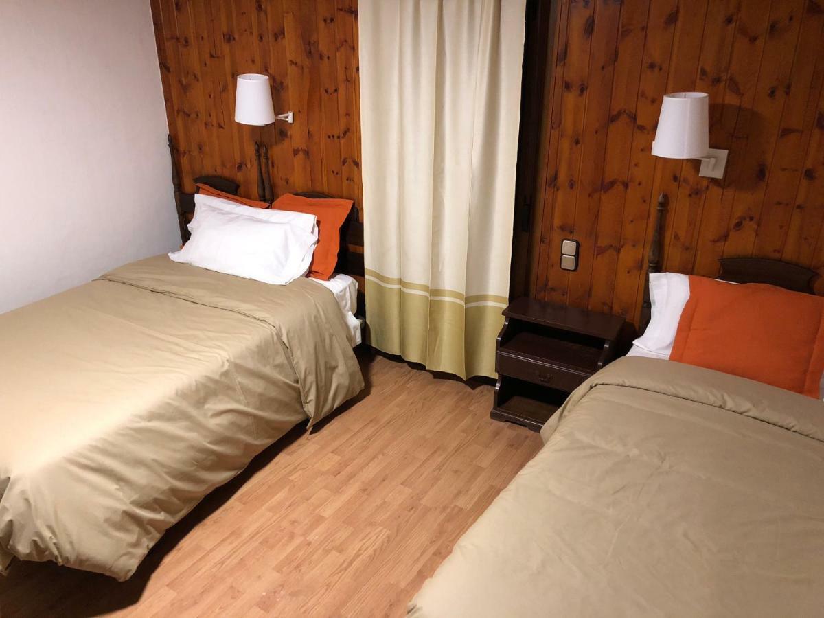 Hostal Di Verena Puigcerdà Dış mekan fotoğraf