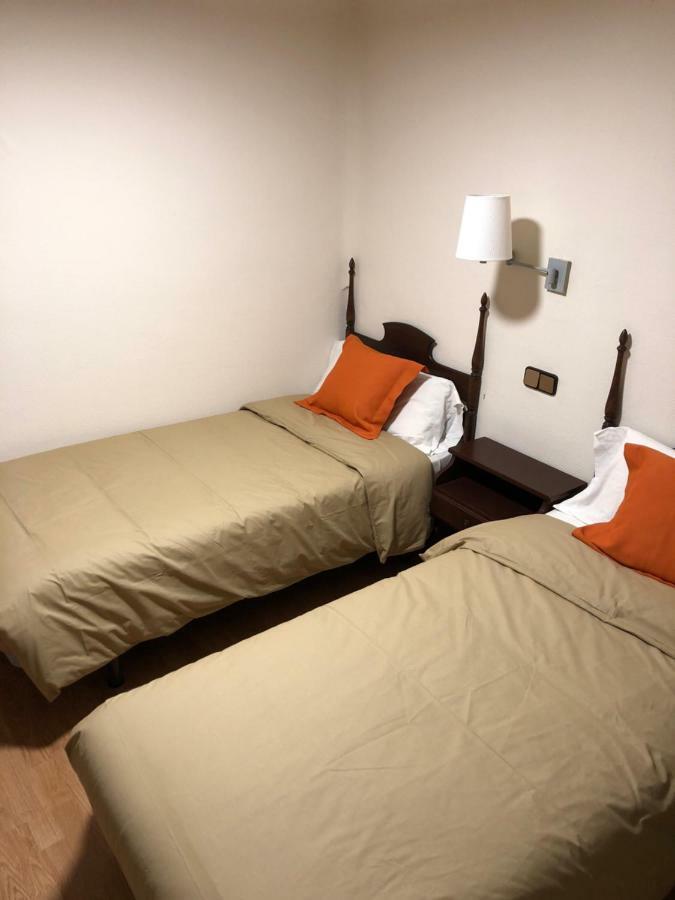 Hostal Di Verena Puigcerdà Dış mekan fotoğraf